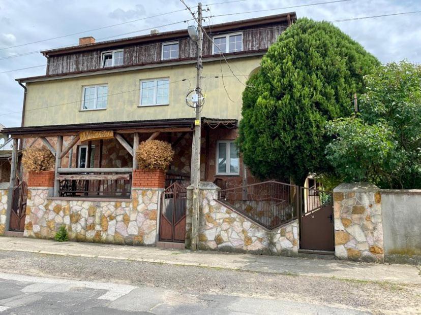 "U Jedrusia" Vandrarhem Zarebow Exteriör bild